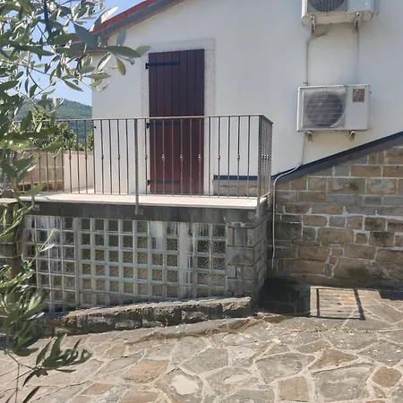 Stone House Apartment, Olive Grove & Valley View, Istria Smarje (Koper)