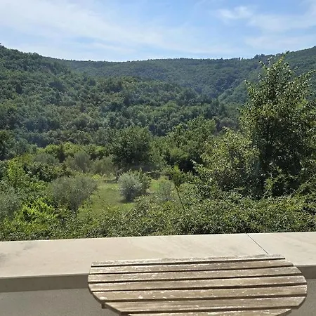 Stone House Apartment, Olive Grove & Valley View, Istria